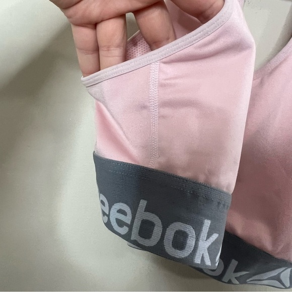reebok sports bra - Picture 4 of 4